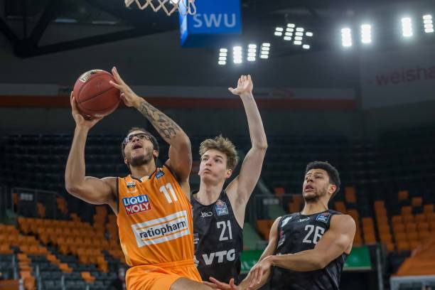 作为中国足 作为中国足